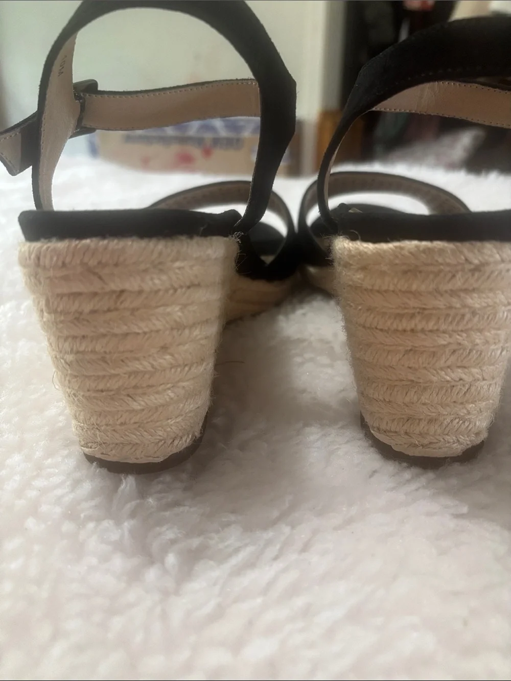 Vionic Black Espadrille Wedge Sandals with Perforated Toe